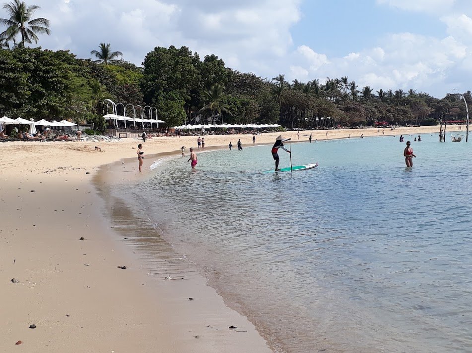 bali-on-the-road-nusa-dua