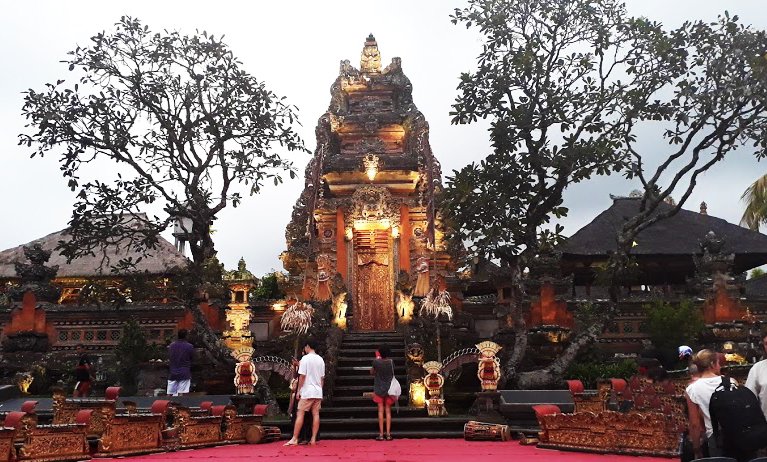 tempio-saraswati-ubud-bali