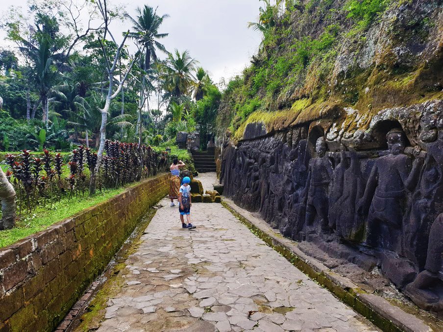 yeh-puluh-ubud-bali-escursione-est