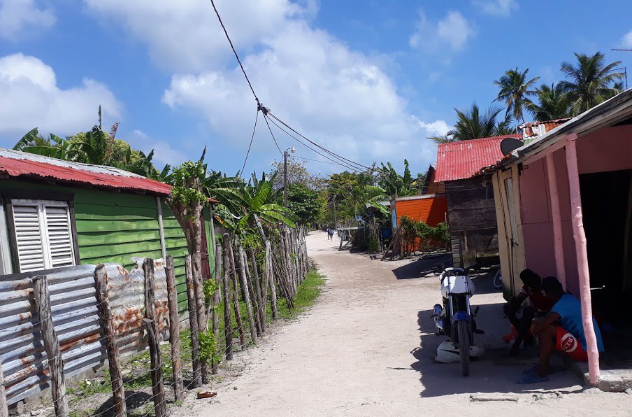 bayahibe-repubblica-dominicana-isola-saona-mano-juan