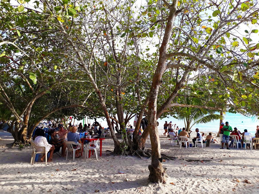 spiaggia-pubblica-bayahibe